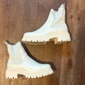 Elegant Cream Ankle Boots